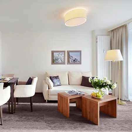 Ancora Timmendorfer Strand, Pool Inklusive ホテル ティメンドルファー・シュトラント